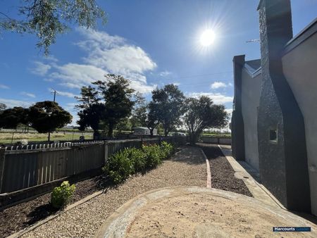 735 Light Pass Road, Angaston SA 5353 - Photo 2