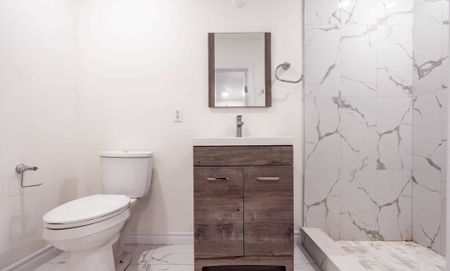 For Lease - 899 Glen Street, Oshawa, Ontario - Photo 3