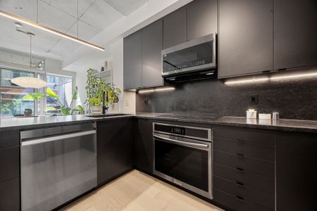 For Lease - 333 Adelaide Street Unit# 903, Toronto, Ontario - Photo 3