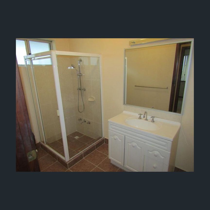 15A Kardinya Road, Kardinya, WA 6163 - Photo 1