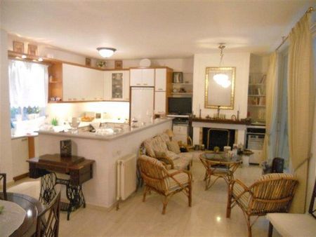 Διαμέρισμα για ενοικίαση Άνω Δροσιά (Δροσιά) - Photo 3