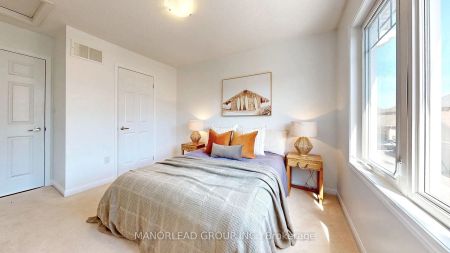 Detached Home For Lease | N9257154 - Photo 3