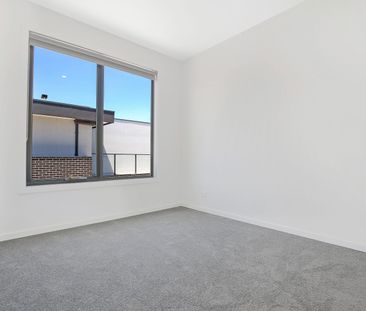 114D Mossfiel Drive, Hoppers Crossing VIC 3029 - Townhouse For Rent... - Photo 1