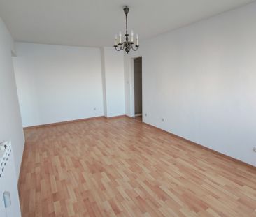 Location Appartement 4 pièces 71m² TOULON 83000 - Photo 1