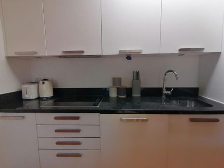 1 bedroom flat to rent - Photo 4