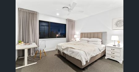 Luxury Home with Pool, Spa & Outdoor Entertaining in Exclusive Gated Estate - Photo 5