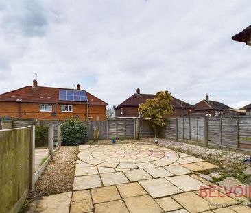 Pinfold Avenue, Norton Le Moors, Stoke-on-trent, ST6 - Photo 1