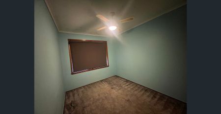 Family home in the heart of Werribee - Photo 2