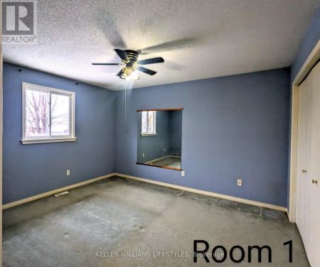 582 TALLTREE CRESCENT - Photo 2