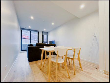 2 bed 2 bath-109 - Photo 3