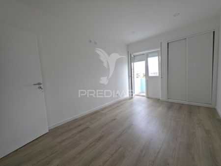 Arrendamento de apartamento t3 2 wc´s - Photo 2