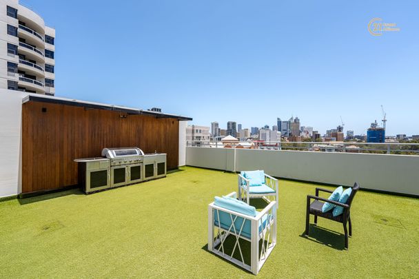 Great Size Two Bedroom Apartment @ $750 Per Week - Photo 1