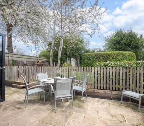 Green Lane, Little Witcombe GL3 4TX - Photo 1