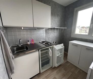 Location appartement 1 pièce - à Lisieux (14100) - Photo 3