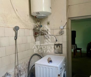 Casa 4 camere, anexe, teren generos zona Aradul Nou Cl. Timisorii - Fotografie 6