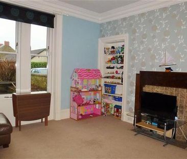 5 bedroom semi-detached house to rent - Photo 4