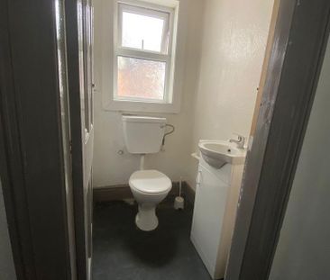 5 bedroom house to rent - Photo 1