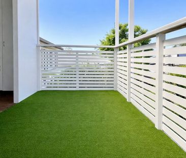 BIG HOUSE WITH BIG SPACE AND STORAGE - Photo 6