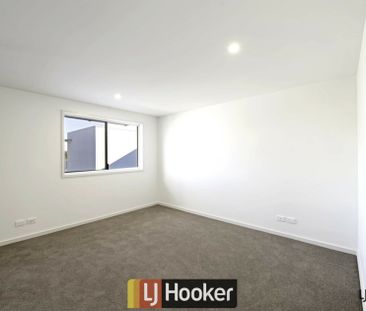 Fully furnished and equipped - NEW PHOTOS TO COME! - Photo 5