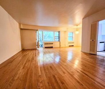 ** Because You Deserve HUGE 2bed 2bath, Concrete Building, CDN, UDM ** - Photo 1