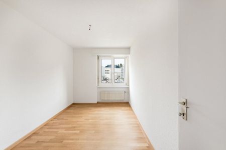 central city apartment with balcony - Foto 4