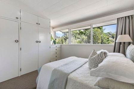 Renovated 3 Bedroom Home in Remuera - Photo 5