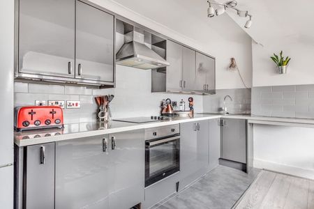 1 Bed Flat, St. James's Road, CR0 - Photo 3
