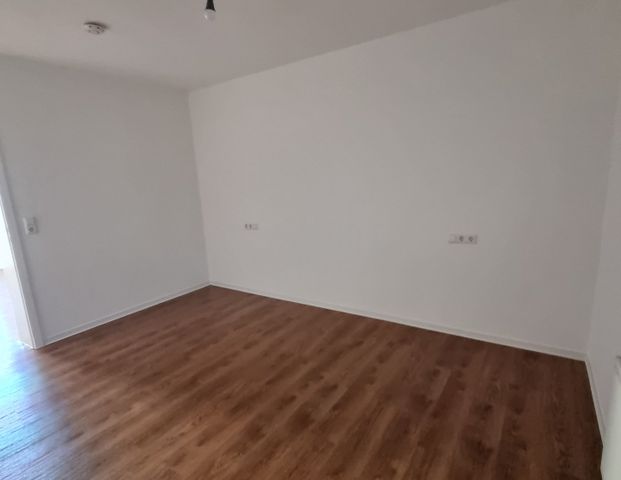 Stilvolle 4-Zimmer-Wohnung in Toplage! - Foto 1