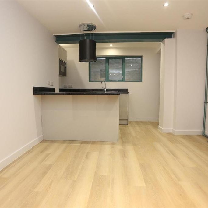 4 bedroom house to rent - Photo 1