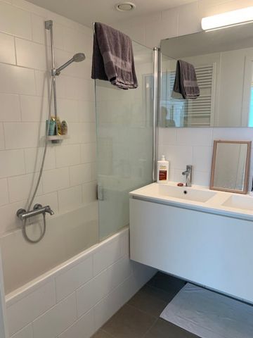 Flat - for rent - Photo 2