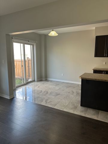 For Lease - 5 Hines Street, Brampton, Ontario - Photo 2