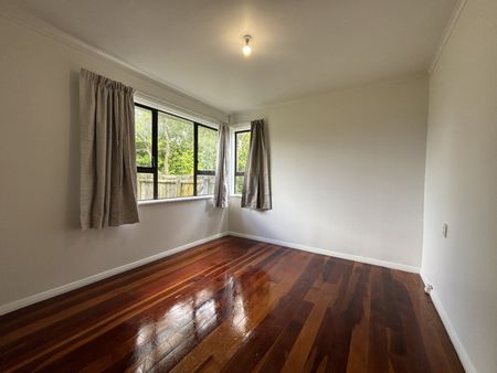 50 Tawa Crescent, Manurewa, Auckland - Photo 3