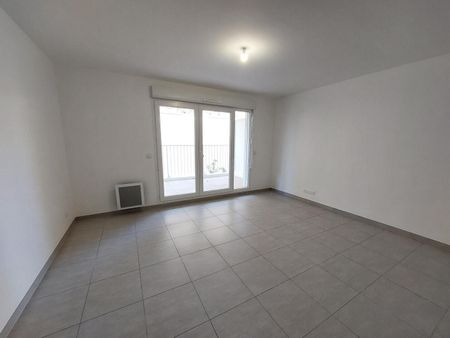 location Appartement F3 DE 61.1m² À MARSEILLE - Photo 5