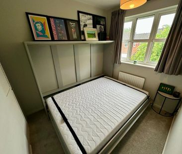 3 bedroom semi-detached house to rent - Photo 5