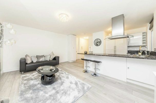 Finchley Road, St. John's Wood, NW8 - Photo 1