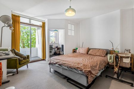 1 bedroom flat to rent - Photo 4