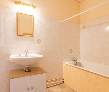 Location Appartement 3 pièces 69m² - Photo 6