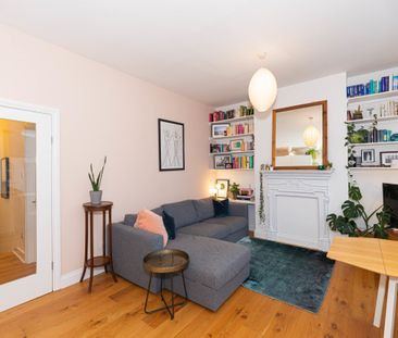 Finborough Road, London, SW17 - Photo 2