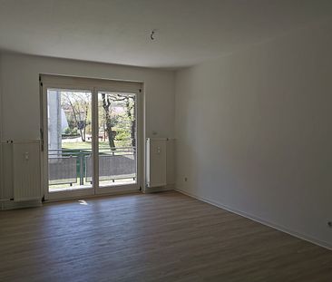 Großzügige 2-Zimmer-Wohnung mit Balkon in Naumburg - Foto 2