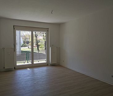 Großzügige 2-Zimmer-Wohnung mit Balkon in Naumburg - Foto 2