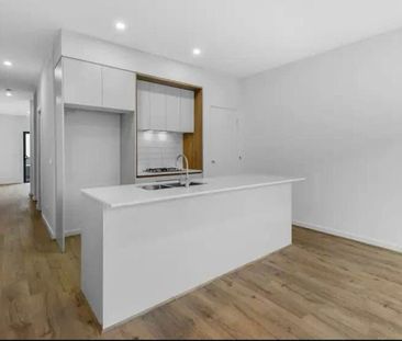 South Morang - Photo 3