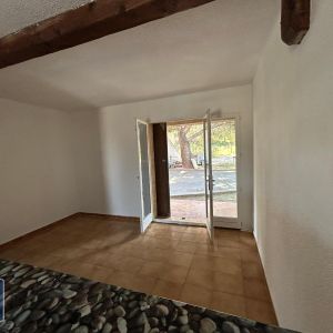 Location Appartement 1 pièce 26m² CHATEAUNEUF LES MARTIGUES 13220 - Photo 2