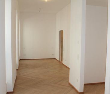 "Korb Etagen" BRANDSTÄTTE!!! Single-Apartment in Top-City-Lage - Foto 1