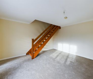 2 bedroom terraced house to rent - Photo 3