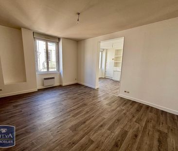 Location Appartement 2 pièces 48m² BUZANCAIS 36500 - Photo 1