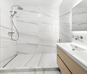 Appartement rénové avec balcon – Route de Florissant, Genève - Photo 4