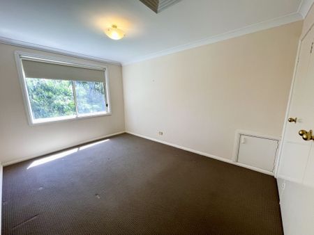 Spacious 4 Bedroom Family Home in a Quiet Cul-De-Sac - Photo 5