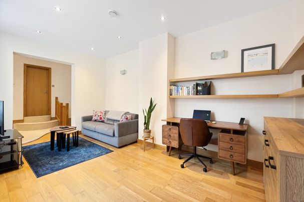 2 Bed Flat, Shroton Street, NW1 - Photo 1