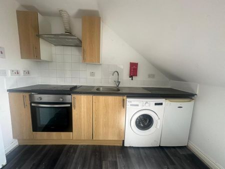 1 bedroom flat to rent - Photo 4