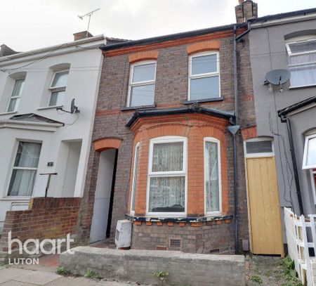 3 bedroom terraced house to rent - Photo 2